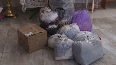 Допомога, яку принесли до храму Допомога, яку принесли до храму