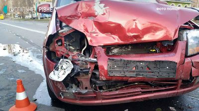 У Рівному в ДТП травмувався 9-річний хлопчик У Рівному в ДТП травмувався 9-річний хлопчик