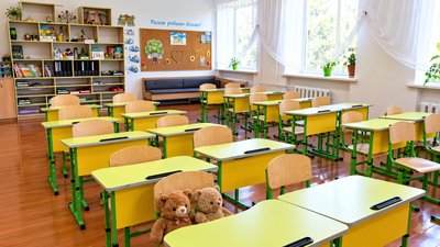 Порожній клас під час канікул в одній зі шкіл