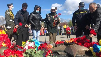 У Чернігові вшанували воїнів Другої світової війни У Чернігові вшанували воїнів Другої світової війни