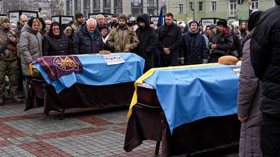 З військовими Дмитром Булавським та Максимом Рвачовим попрощалися у Рівному