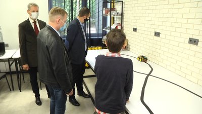 У Хмельницькому відкрили безкоштовну студію робототехніки для дітей