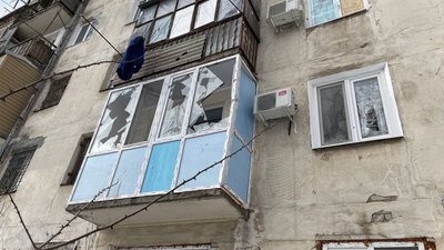 Херсон обстріли багатоповерхівка 10 січня 2024 Херсон обстріли багатоповерхівка 10 січня 2024