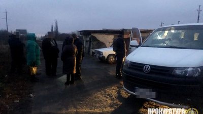 На Луганщині викрили схему нелегального переправлення осіб з "ЛНР" На Луганщині викрили схему нелегального переправлення осіб з "ЛНР"