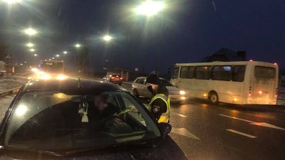 Львівські патрульні провели акцію "Будь помітним" на одній із найбільш аварійних доріг області