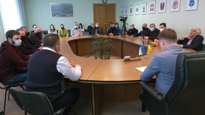 У Рівному на прохання влади скасували хресну ходу через поширення COVID У Рівному на прохання влади скасували хресну ходу через поширення COVID