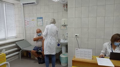 "Романтика" закрита: щеплення у вихідні 17-18 липня робитимуть у двох пунктах вакцинації в Сумах