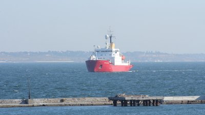 Дослідницький корабель "Джеймс Кларк Росс" зайшов до одеського порту.