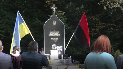 Пам'ятник воякам УПА Пам'ятник воякам УПА