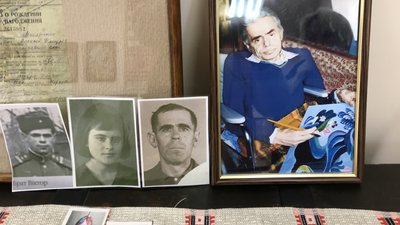 У Брусилові на Житомирщині відкрили музей "Дивосвіт Олексія Макаренка" У Брусилові на Житомирщині відкрили музей "Дивосвіт Олексія Макаренка"