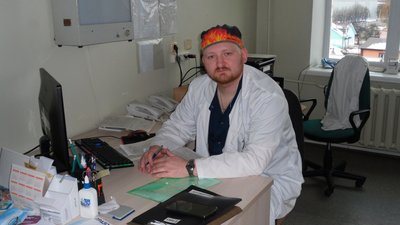 Сім’я лікарів отримала службову квартиру у Корюківці Сім’я лікарів отримала службову квартиру у Корюківці