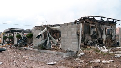 Вибухи у Чернігові 6 жовтня: знищений будинок та обгорів кіт