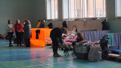 Місто-курорт стало на містом-«евакуатором». Як Трускавець допомагає переселенцям та армії Місто-курорт стало на містом-«евакуатором». Як Трускавець допомагає переселенцям та армії
