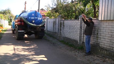 У Житомирі зросла вартість послуг асенізаторів У Житомирі зросла вартість послуг асенізаторів