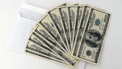 Експоліцейського з Черкащини судитимуть за хабарництво