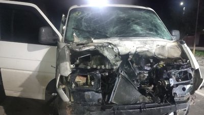 FPV-дрон атакував цивільний автомобіль, який рухався автодорогою Харків — Бєлґород