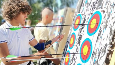 28 лучників змагаються за перемогу в першому чемпіонаті Луцька зі стрільби з лука 28 лучників змагаються за перемогу в першому чемпіонаті Луцька зі стрільби з лука