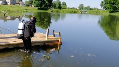 Під час купання в річці на Житомирщині втопилися двоє чоловіків Під час купання в річці на Житомирщині втопилися двоє чоловіків
