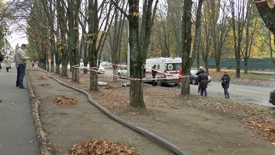 Рік після загибелі комунальниці у Полтаві, яка провалилася під землю: на якому етапі розслідування Рік після загибелі комунальниці у Полтаві, яка провалилася під землю: на якому етапі розслідування
