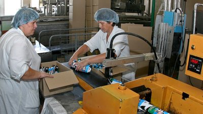 «Сієста» в Дніпрі: через спеку облрада пропонує подовжити перерву на обід і скоротити робочий день «Сієста» в Дніпрі: через спеку облрада пропонує подовжити перерву на обід і скоротити робочий день