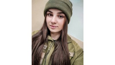 "Служба в ЗСУ — це боротися за свободу України" — військова медикиня Юлія Мицканюк з Франківщини "Служба в ЗСУ — це боротися за свободу України" — військова медикиня Юлія Мицканюк з Франківщини