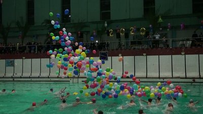У запорізькому басейні Славутич відбулось традиційне різдвяне шоу У запорізькому басейні Славутич відбулось традиційне різдвяне шоу