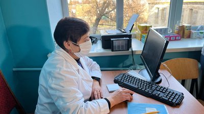 “Повернулись усі лікарі і медсестри": одна з лікарень Херсонщини відновлює роботу “Повернулись усі лікарі і медсестри": одна з лікарень Херсонщини відновлює роботу