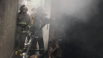 В Одесі горіла літня кухня В Одесі горіла літня кухня