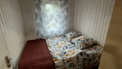 Спальна кімната у модульному будинку. Ічнянська громада на Чернігівщині Спальна кімната у модульному будинку. Ічнянська громада на Чернігівщині