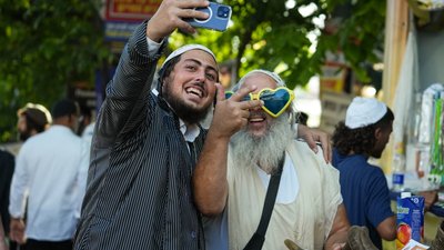 Фоторепортаж зі святкування Рош га-Шана в Умані