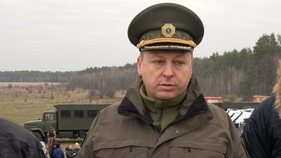Силовики Житомирщини тренуються захищати кордон від нелегальних мігрантів Силовики Житомирщини тренуються захищати кордон від нелегальних мігрантів