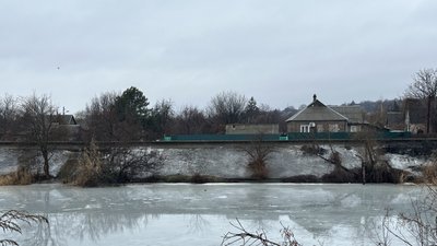 Краматорськ Донецька область, крига на річці