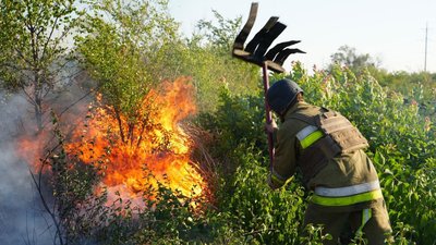 У Миколаєві масштабна пожежа — ДСНС У Миколаєві масштабна пожежа — ДСНС