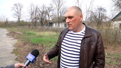 На Житомирщині жителі села Калинівка розповіли про своє життя у Чорнобильській зоні відселення На Житомирщині жителі села Калинівка розповіли про своє життя у Чорнобильській зоні відселення
