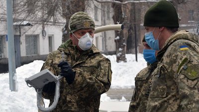 До Дніпровського військового шпиталю передали 16 медичних ліжок та матраців