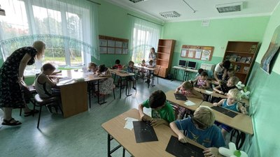 Дитяче свято. Волонтери відвідали вихованців Хоружівського центру реабілітації дітей Дитяче свято. Волонтери відвідали вихованців Хоружівського центру реабілітації дітей