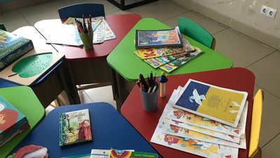 У "Прозорому офісі" Житомира відкрили книжкову локацію з елементами буккросингу У "Прозорому офісі" Житомира відкрили книжкову локацію з елементами буккросингу
