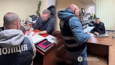 Викрили підозрюваних у привласненні квартир померлих самотніх людей у Чернігові