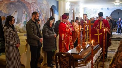 На Тернопільщині попрощалися з двома бійцями