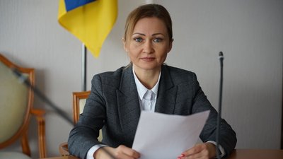 "Слуга народу" пояснила, чому знімає з виборів свою кандидатку у 179 окрузі