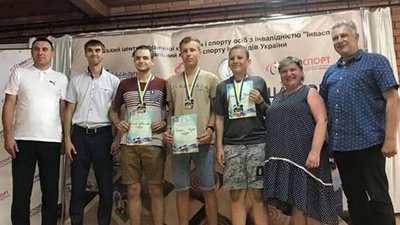 Спортсмени з Тернопільщини посіли призові місця на чемпіонаті України з шашок Спортсмени з Тернопільщини посіли призові місця на чемпіонаті України з шашок