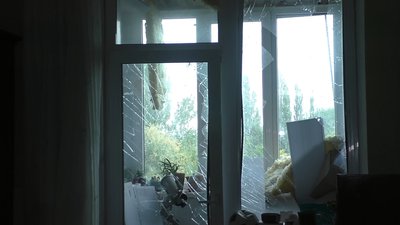 У Запоріжжі власниця врятувала з-під завалів будинку після ракетного обстрілу двох котів та пітонів У Запоріжжі власниця врятувала з-під завалів будинку після ракетного обстрілу двох котів та пітонів