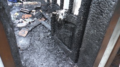 "Це - всі мої роки, вся моя праця": як зараз живуть мешканці дому на Прикарпатті, на який впав літак "Це - всі мої роки, вся моя праця": як зараз живуть мешканці дому на Прикарпатті, на який впав літак
