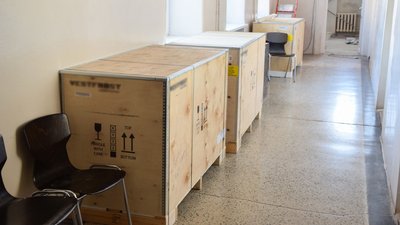 У громаду на Тернопільщину привезли холодильники для зберігання вакцин