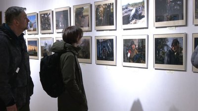 У Львові відкрили фотовиставку про повномасштабне вторгнення Росії в Україну