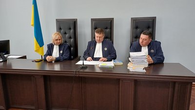 Рідні Артема Левченка, який загинув у ДТП, заявили про відвід суддів Рідні Артема Левченка, який загинув у ДТП, заявили про відвід суддів