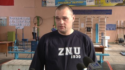 Запорізькі важкоатлети вибороли дев'ять нагород під час розіграшу Кубку України Запорізькі важкоатлети вибороли дев'ять нагород під час розіграшу Кубку України