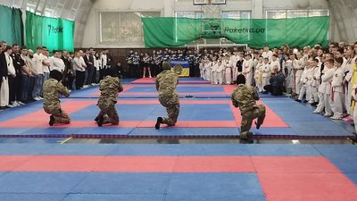 У Хмельницькому проходять змагання з рукопашного бою на честь загиблих спортсменів У Хмельницькому проходять змагання з рукопашного бою на честь загиблих спортсменів