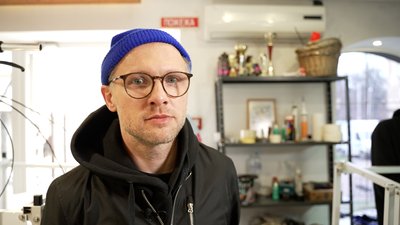 Чернігівські волонтери отримали модульні вантажні електровелосипеди від Німеччини Чернігівські волонтери отримали модульні вантажні електровелосипеди від Німеччини