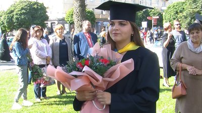 Студенти-першокурсники у Луцьку влаштували урочисту ходу Студенти-першокурсники у Луцьку влаштували урочисту ходу